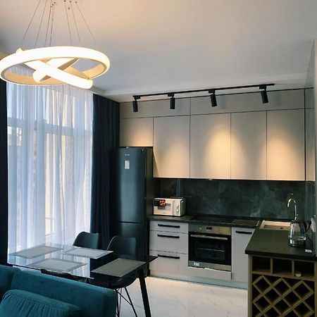 Sunny Apartment 5 オデッサ エクステリア 写真